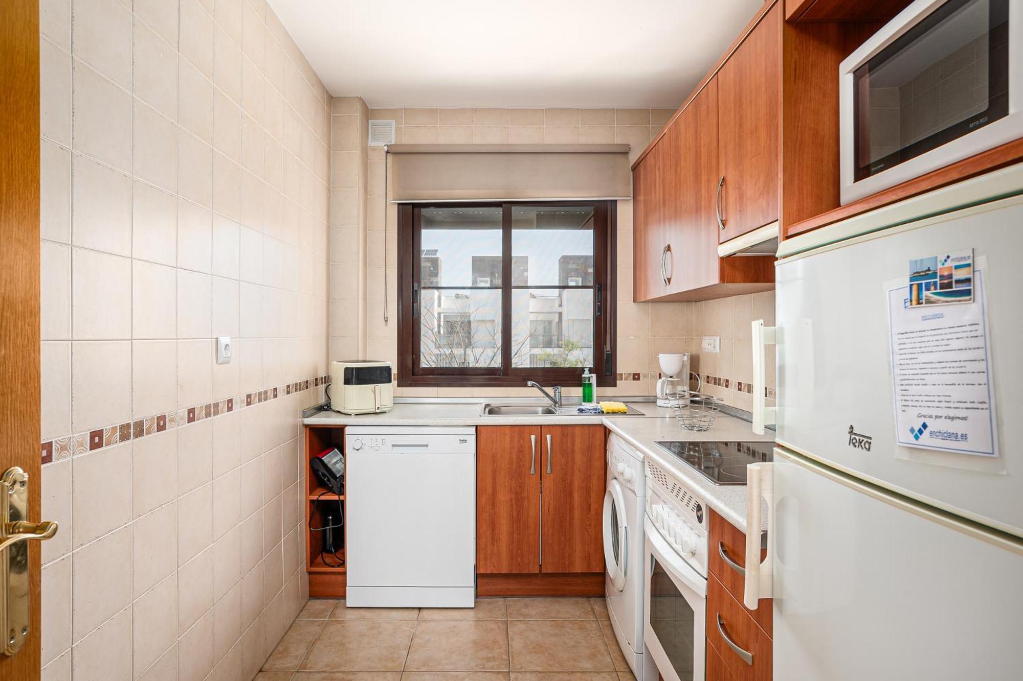 Apartamento Familiar Muy Soleado Cerca De La Playa Y Parking Incluido Chiclana de la Frontera Exterior foto